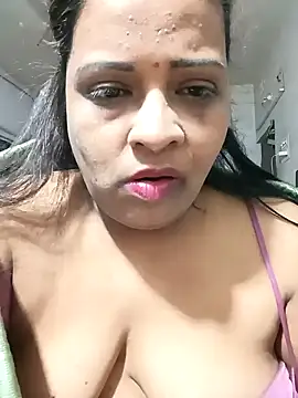 Snapshot of Love_Jenny chatting on January 17, 5:21 am Love Jenny online show from January 17, 5:21 am