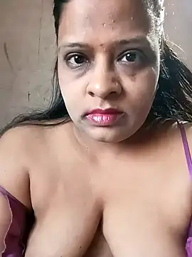 Snapshot of Love_Jenny chatting on January 24, 10:21 am Love Jenny online show from January 24, 10:21 am