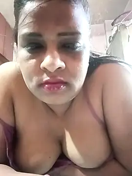 Snapshot of Love_Jenny chatting on February 28, 5:26 am Love Jenny online show from February 28, 5:26 am