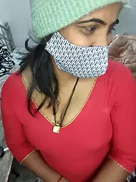 Apkisona45 online show from December 11, 4:53 pm