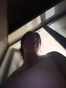 Snapshot of KimArts chatting on March 15, 7:31 pm KimArts online show from March 15, 7:31 pm