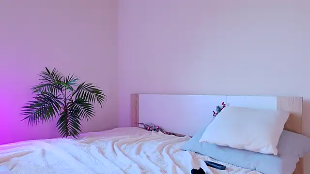 Snapshot of pusichka chatting on March 11, 10:18 am pusichka online show from March 11, 10:18 am