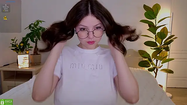 Snapshot of pusichka chatting on October 9, 6:55 am pusichka online show from October 9, 6:55 am