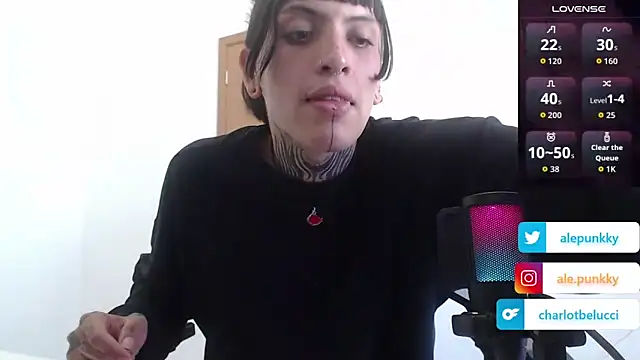 charlotbelucci  online show from October 3, 4:26 pm