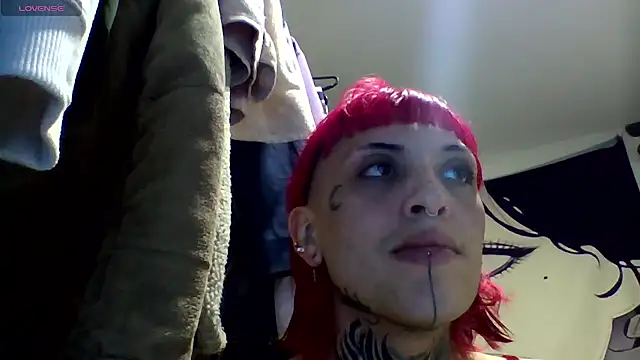 charlotbelucci  online show from July 19, 11:41 pm