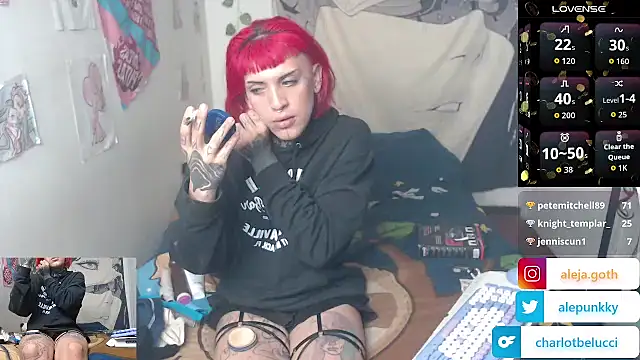 charlotbelucci  online show from July 23, 3:04 am