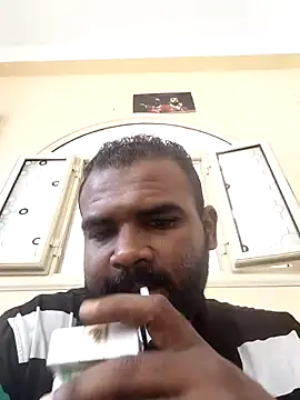 Snapshot of ListedLoin chatting on October 19, 7:20 am ListedLoin online show from October 19, 7:20 am