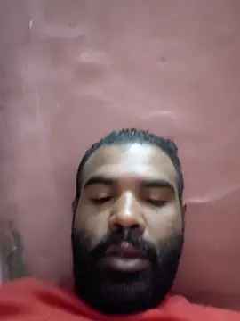 Snapshot of ListedLoin chatting on November 8, 8:47 am ListedLoin online show from November 8, 8:47 am