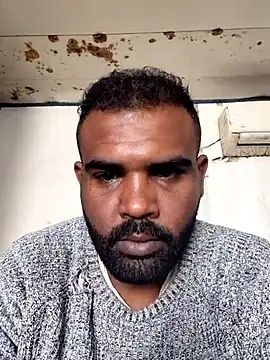 Snapshot of ListedLoin chatting on November 18, 7:35 am ListedLoin online show from November 18, 7:35 am