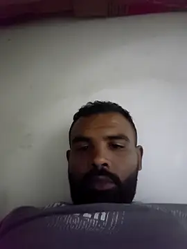 Snapshot of ListedLoin chatting on November 21, 3:00 pm ListedLoin online show from November 21, 3:00 pm