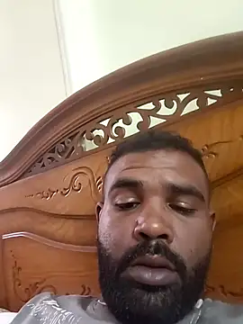 Snapshot of ListedLoin chatting on November 22, 8:13 am ListedLoin online show from November 22, 8:13 am