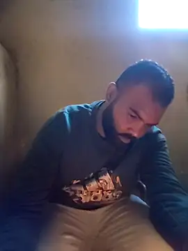 Snapshot of ListedLoin chatting on November 27, 2:52 pm ListedLoin online show from November 27, 2:52 pm