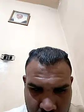 ListedLoin online show from February 14, 8:16 pm