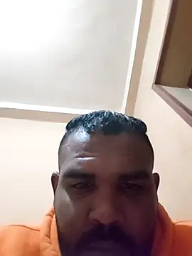 ListedLoin online show from March 20, 10:25 pm