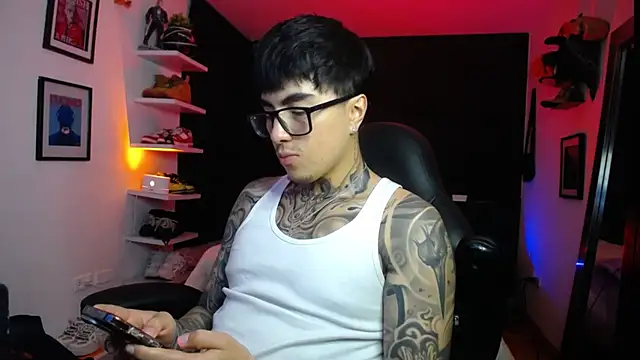 Snapshot of jung_dragon chatting on October 1, 5:35 am jung dragon online show from October 1, 5:35 am