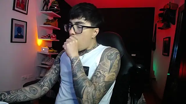 Snapshot of jung_dragon chatting on October 16, 1:39 am jung dragon online show from October 16, 1:39 am