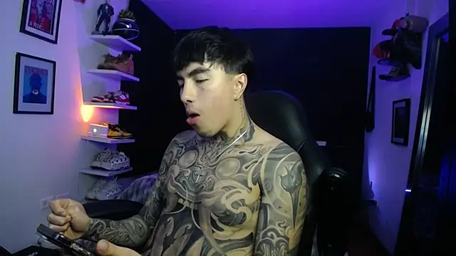 Snapshot of jung_dragon chatting on October 19, 2:01 am jung dragon online show from October 19, 2:01 am