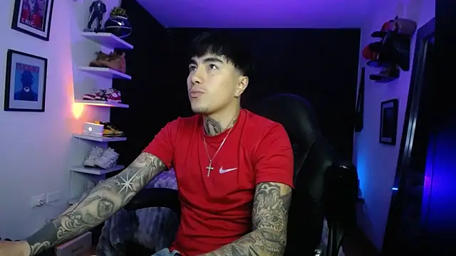 Snapshot of jung_dragon chatting on October 22, 5:41 am jung dragon online show from October 22, 5:41 am