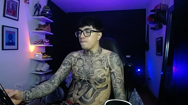 Snapshot of jung_dragon chatting on October 25, 4:53 am jung dragon online show from October 25, 4:53 am