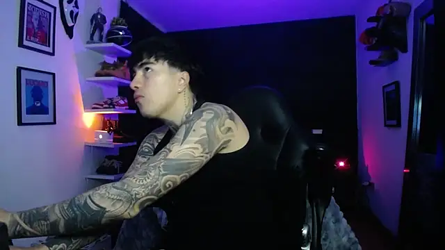 Snapshot of jung_dragon chatting on November 8, 11:54 am jung dragon online show from November 8, 11:54 am