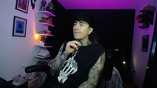 Snapshot of jung_dragon chatting on November 16, 11:21 pm jung dragon online show from November 16, 11:21 pm