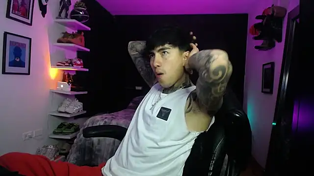 Snapshot of jung_dragon chatting on November 18, 2:39 am jung dragon online show from November 18, 2:39 am