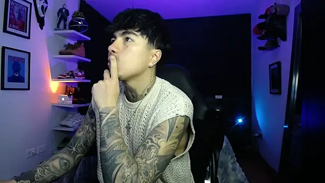 Snapshot of jung_dragon chatting on November 29, 9:23 am jung dragon online show from November 29, 9:23 am