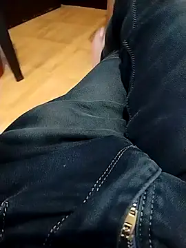 Snapshot of myhot1551 chatting on October 9, 1:20 pm myhot1551 online show from October 9, 1:20 pm