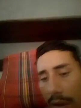 luissilva0071 online show from March 25, 3:07 pm