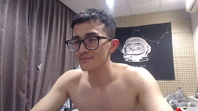 Stevenjt online show from March 28, 11:32 am