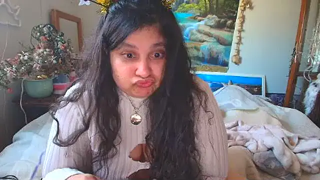 MelanieFawker online show from January 5, 8:31 pm