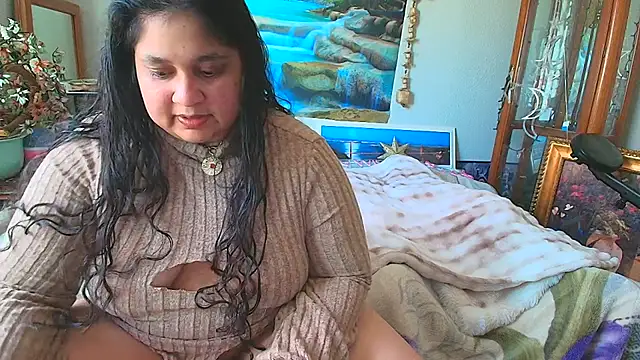 MelanieFawker online show from January 10, 7:11 pm