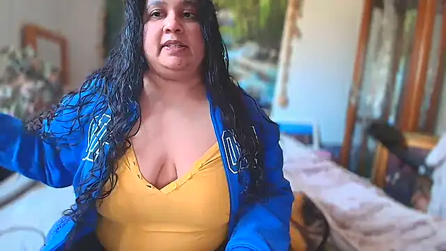 MelanieFawker online show from January 21, 9:04 pm
