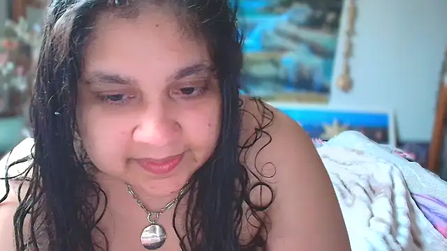 MelanieFawker online show from February 7, 5:29 pm