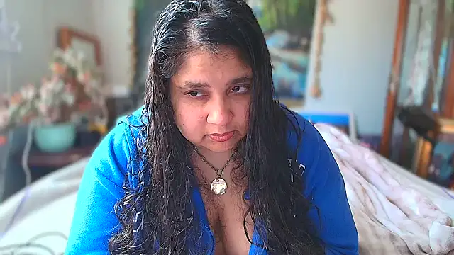 MelanieFawker online show from February 8, 6:55 pm