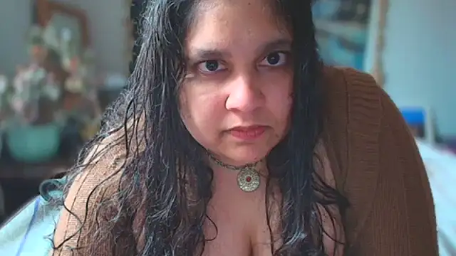 MelanieFawker online show from February 12, 6:40 pm
