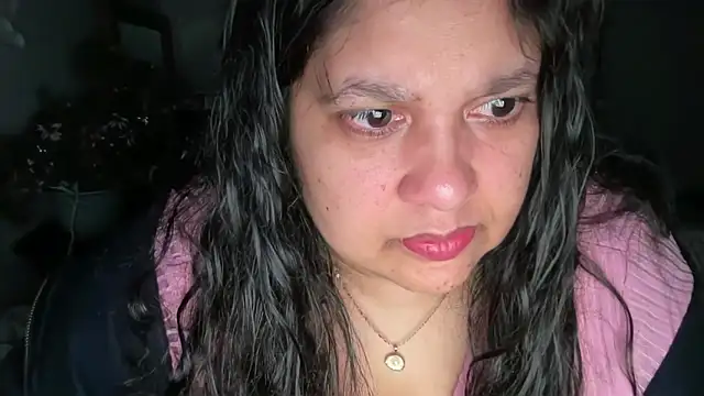 MelanieFawker online show from October 15, 2:11 am