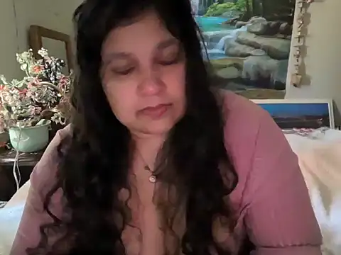 MelanieFawker online show from October 30, 6:30 pm