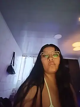DyannaBloom online show from June 16, 11:07 pm