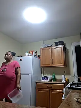 Snapshot of pinkpassionpleaser chatting on February 18, 1:56 am pinkpassionpleaser online show from February 18, 1:56 am