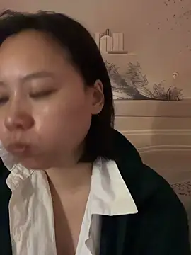 Eliza-E online show from February 5, 12:48 am