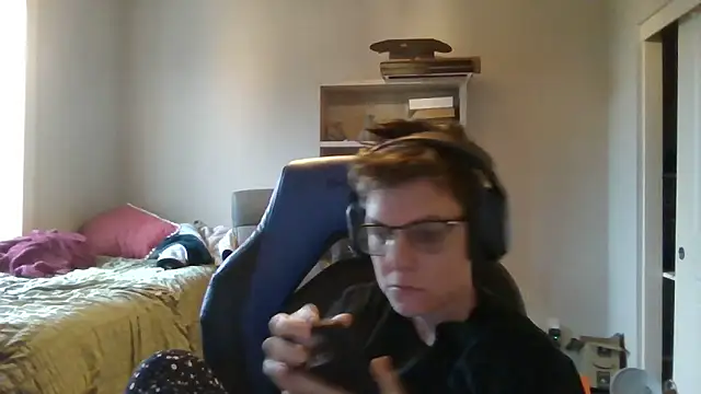 Snapshot of KaliSnow199623 chatting on January 6, 11:07 pm KaliSnow199623 online show from January 6, 11:07 pm