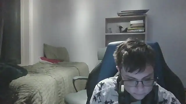 Snapshot of KaliSnow199623 chatting on January 13, 3:01 am KaliSnow199623 online show from January 13, 3:01 am