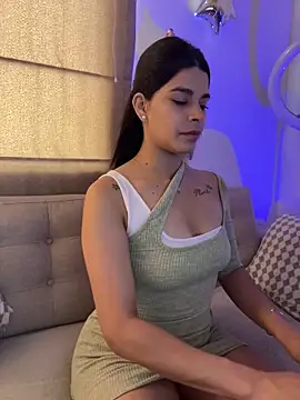 DaryRos online show from February 1, 9:57 pm