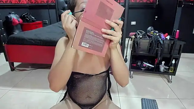 Snapshot of JAYLEN_BDSM chatting on October 17, 1:03 pm JAYLEN BDSM online show from October 17, 1:03 pm