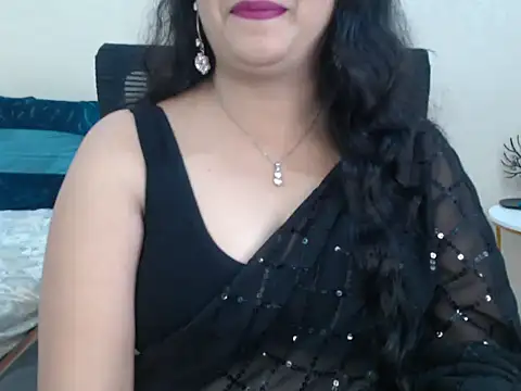 Inviting Aanya online show from December 31, 12:46 pm