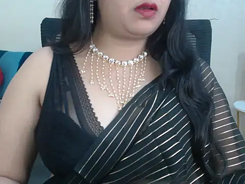 Inviting Aanya online show from February 3, 1:30 pm