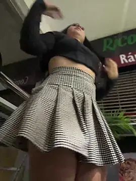 VAL PRINCESS online show from January 26, 12:05 am