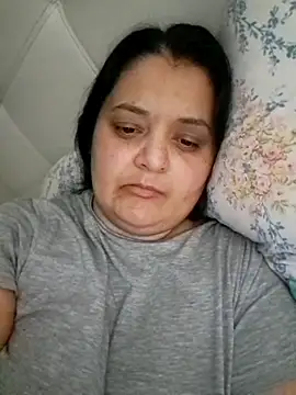 sarahhh1987 online show from March 7, 9:01 pm