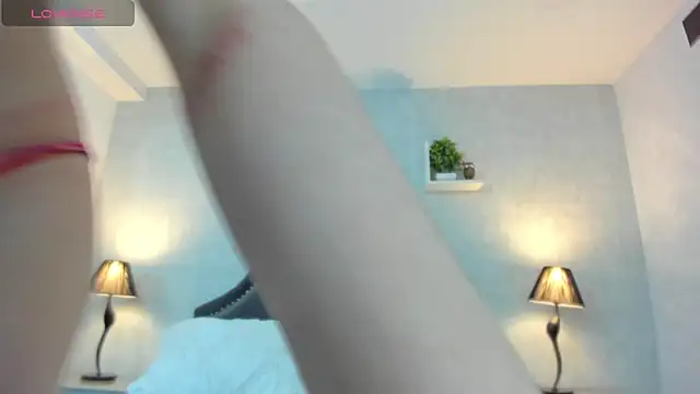 Snapshot of AnntoniaWood chatting on December 10, 12:49 pm AnntoniaWood online show from December 10, 12:49 pm